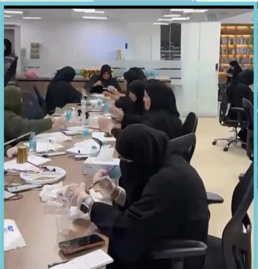 ورشة مدخني صمن مبادرة " اصنع شغفك وطور مهاراتك: