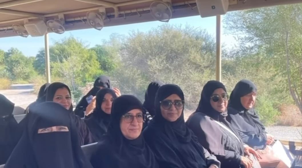 رحلة ترفيهية ممتعة الى سفاري الشارقة